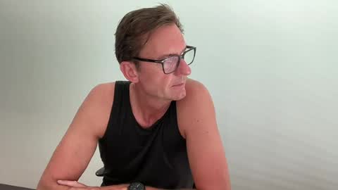 realstuff_ online show from August 3, 11:26 am