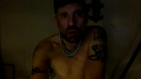 Snapshot of realzilla69 chatting on December 10, 2:16 am realzilla69 online show from December 10, 2:16 am