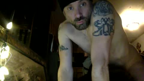 Snapshot of realzilla69 chatting on March 3, 6:26 am realzilla69 online show from March 3, 6:26 am
