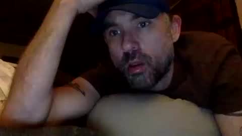 Snapshot of realzilla69 chatting on June 10, 4:45 am realzilla69 online show from June 10, 4:45 am