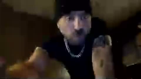 Snapshot of realzilla69 chatting on July 6, 8:33 am realzilla69 online show from July 6, 8:33 am