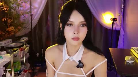 Snapshot of reaowna___ chatting on October 22, 4:29 pm reaowna___ online show from October 22, 4:29 pm