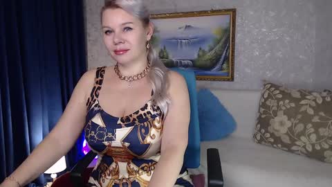 Im a little sick. Ill be back soon. online show from January 11, 5:07 pm