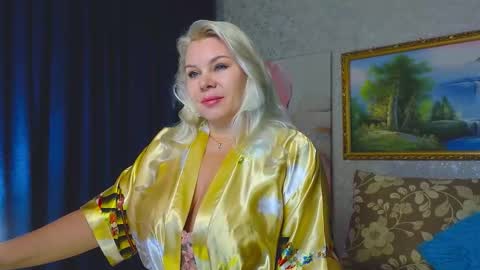 Im a little sick. Ill be back soon. online show from October 4, 1:42 pm