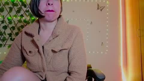 Rebbeca online show from October 29, 10:06 am