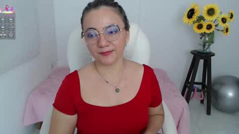 Snapshot of rebeca_milf chatting on September 16, 2:12 am REBECA online show from September 16, 2:12 am
