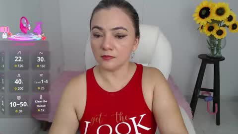 Snapshot of rebeca_milf chatting on October 1, 1:39 pm REBECA online show from October 1, 1:39 pm