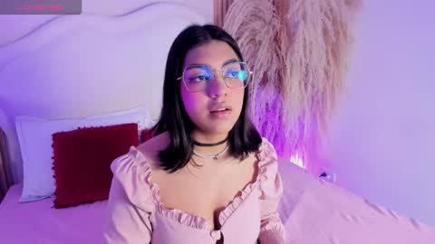 rebeca_taylor_ online show from February 17, 3:14 am