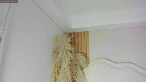 rebeca_taylor_ online show from March 4, 3:12 am