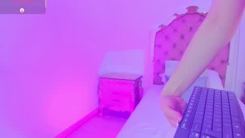 Rebeca Whatsson online show from November 14, 11:31 am