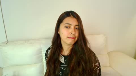 Rebeca Williams online show from February 17, 11:42 pm