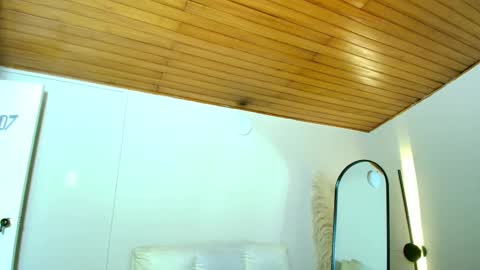 Rebeca Williams online show from February 27, 4:31 am