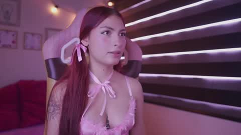 Rebeca  online show from November 11, 4:40 pm