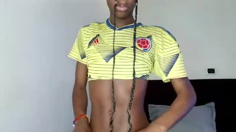 Snapshot of rebecca23278 chatting on July 30, 4:28 pm Tu mami Rebecca online show from July 30, 4:28 pm