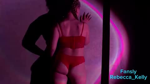 rebecca_____ online show from September 24, 1:53 am
