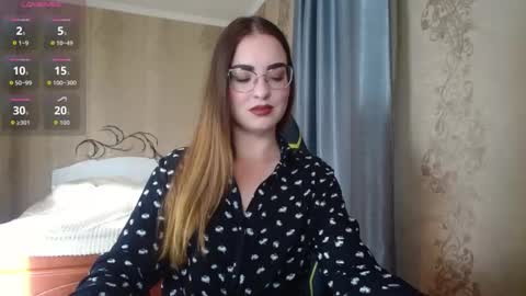 Snapshot of rebecca_ccaa chatting on May 29, 3:43 pm Rebecca online show from May 29, 3:43 pm