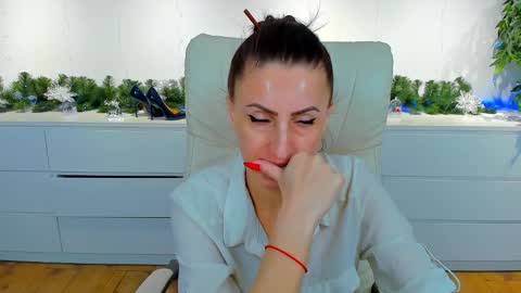 rebecca_diamonds online show from January 20, 6:31 am