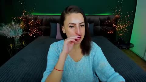 rebecca_diamonds online show from February 11, 1:20 pm