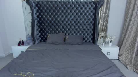 rebecca_diamonds online show from October 13, 5:07 am