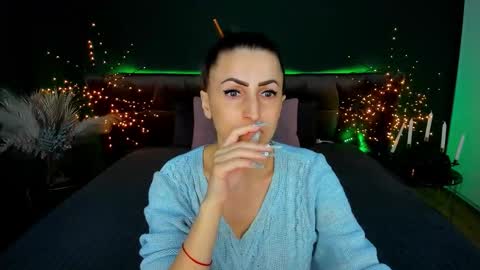 rebecca_diamonds online show from March 1, 6:26 am