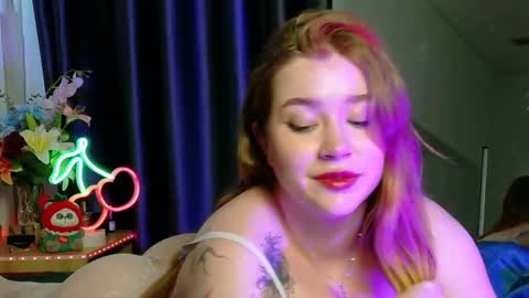 Snapshot of rebecca_lace chatting on October 19, 1:39 am rebecca_lace online show from October 19, 1:39 am