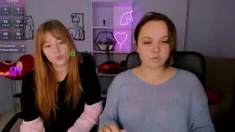 Snapshot of rebecca_smile_ chatting on September 29, 7:51 pm rebecca_smile_ online show from September 29, 7:51 pm