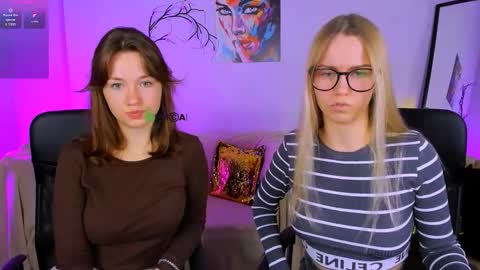 Snapshot of rebecca_smile_ chatting on October 8, 7:44 pm rebecca_smile_ online show from October 8, 7:44 pm