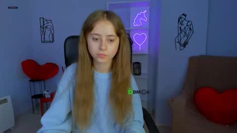 Snapshot of rebecca_smile_ chatting on October 13, 5:40 am rebecca_smile_ online show from October 13, 5:40 am