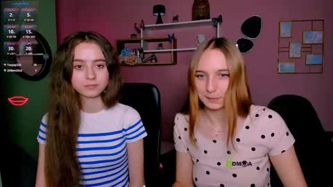 Snapshot of rebecca_smile_ chatting on November 26, 8:43 pm rebecca_smile_ online show from November 26, 8:43 pm