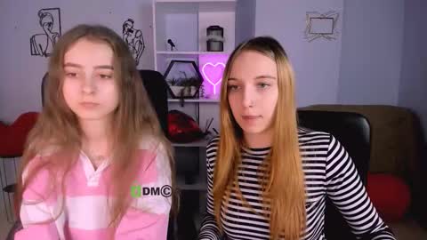 rebecca_smile_ online show from January 12, 2:00 pm