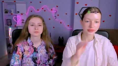 rebecca_smile_ online show from June 6, 9:03 am