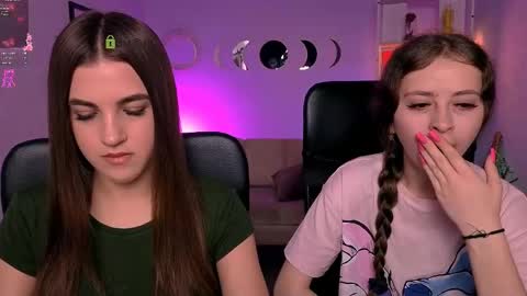rebecca_smile_ online show from June 8, 12:27 pm