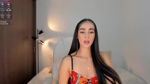 Snapshot of rebeccabaxter chatting on January 10, 12:34 am Rebecca online show from January 10, 12:34 am