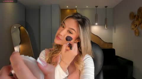 Rebe online show from March 27, 6:40 pm