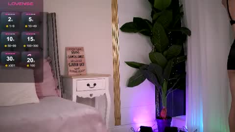 Rebecca online show from June 10, 8:24 am