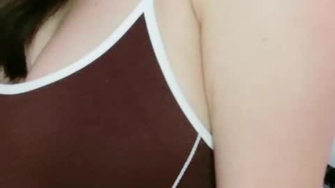 rebeccawhite_meow online show from April 22, 11:50 pm