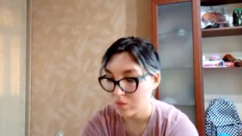 Zoe online show from March 23, 2:21 pm