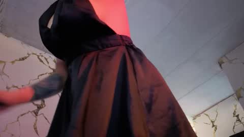 Snapshot of rebeka_baker chatting on December 22, 1:30 pm REBEKA online show from December 22, 1:30 pm