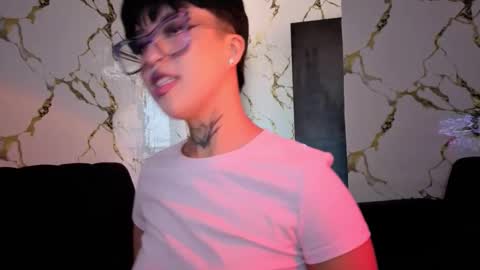 Snapshot of rebeka_baker chatting on January 7, 1:57 pm REBEKA online show from January 7, 1:57 pm