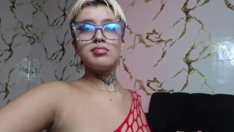 Snapshot of rebeka_baker chatting on April 5, 2:36 pm REBEKA online show from April 5, 2:36 pm