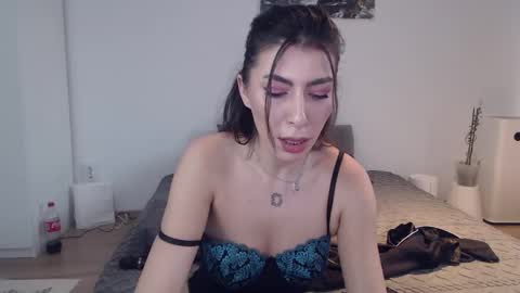 Rebeka online show from January 25, 1:30 pm