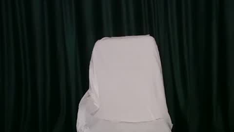 Rebekka  Nelson online show from April 22, 6:31 pm