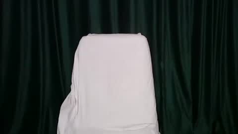 Rebekka  Nelson online show from April 24, 3:47 pm