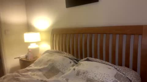 Snapshot of rebel3652 chatting on December 19, 1:23 am rebel3652 online show from December 19, 1:23 am