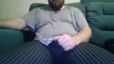 Snapshot of red_bearddd chatting on November 24, 6:18 pm red_bearddd online show from November 24, 6:18 pm