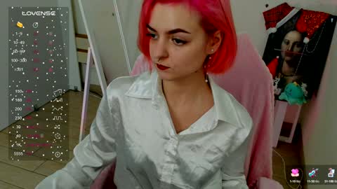 Bestie online show from December 12, 2:44 pm