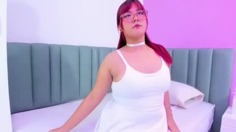 Red  online show from March 13, 3:57 am