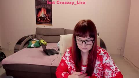 Snapshot of red_fox777 chatting on February 17, 10:03 pm Lisa online show from February 17, 10:03 pm