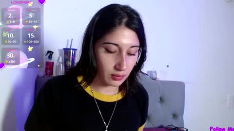 IG   OF red moonn online show from October 29, 4:59 am