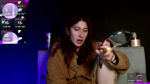 IG   OF red moonn online show from March 12, 5:57 am